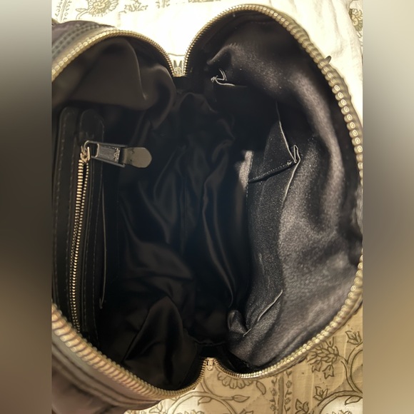 MOSCHINO QUILTED NYLON SMALL BACKPACK BLACK - Picture 8 of 11